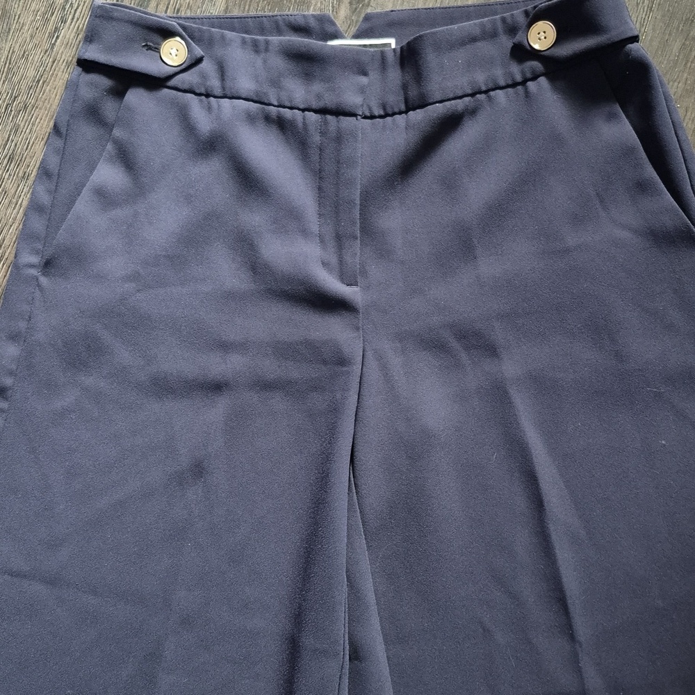 MELANIE LYNE- WIDE LEG CAPRI'S - Picture 3 of 6
